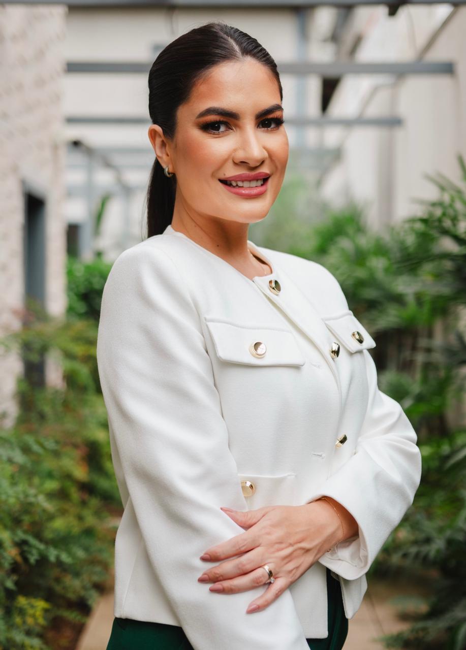 Lilian Juan — CEO